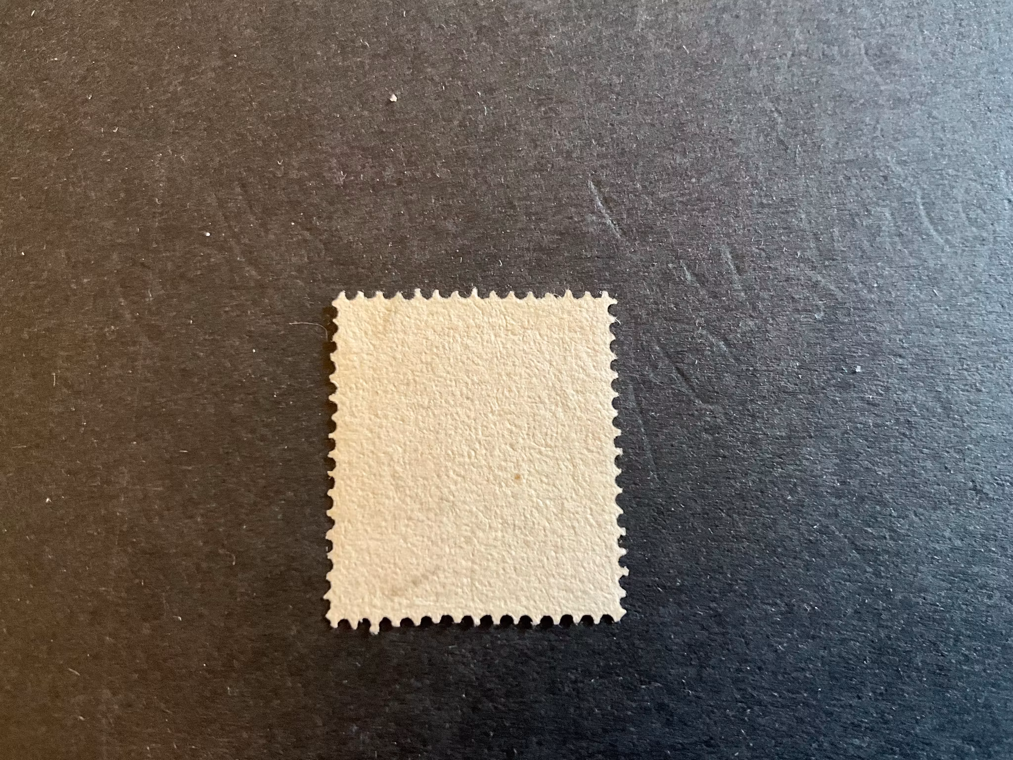 Liggande lejon facit 16 stämplat märke