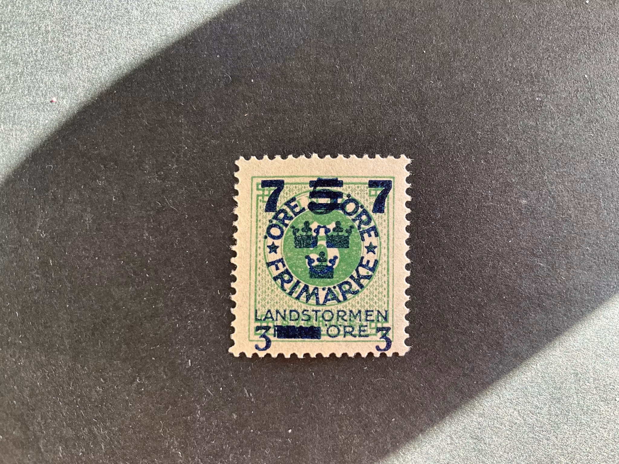 Landstormen III facit 129 cc postfriskt märke