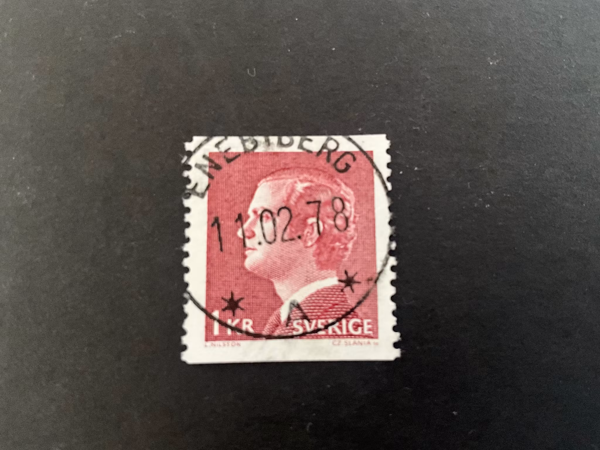 Carl XVI Gustaf typ I facit 870 A V3 praktstämplat ENEBYBERG