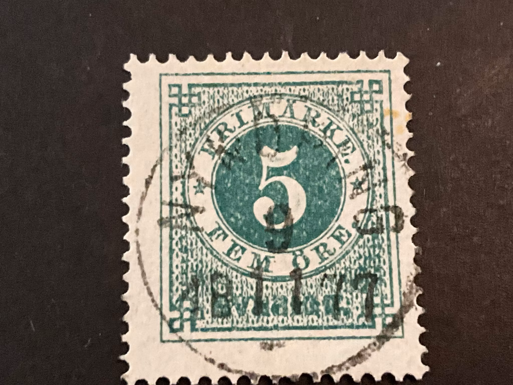 Ringtyp T 14 facit 19 lyxstämplat NYKÖPING, skuggad siffra