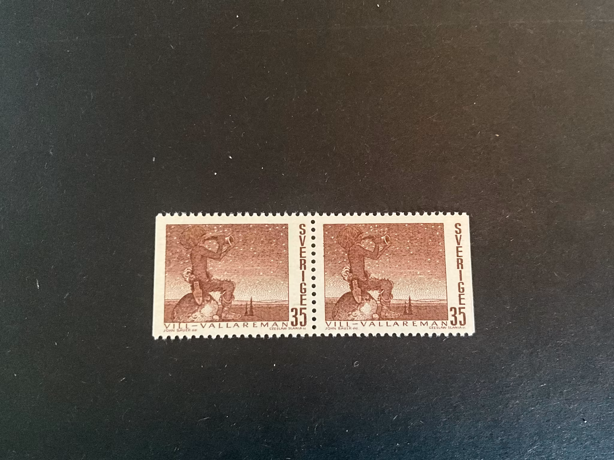 Svenska sagor facit 677 BB postfriskt par