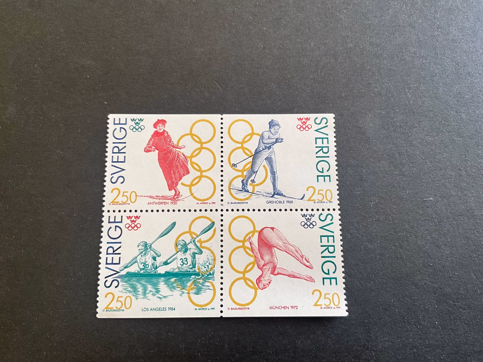 Olympiskt guld I facit nr 1697-1700 i postfriskt block