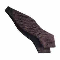 Solid Grenadine Fina Diamond Bow Tie - Brown