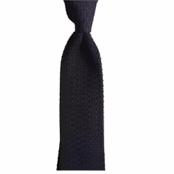 Solid Knitted Silk Tie - Navy Blue