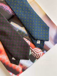 Tilt Printed Silk Tie - Green/Lilac/Navy Blue