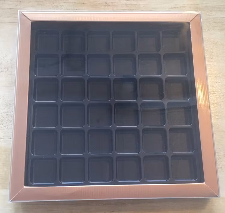 Brons Pralin ask 36bitar