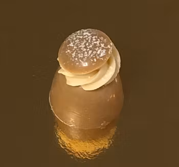 Vår egen: Semmelpralin (Innehåller MANDEL) PACKAS ENDAST I VIT ASK