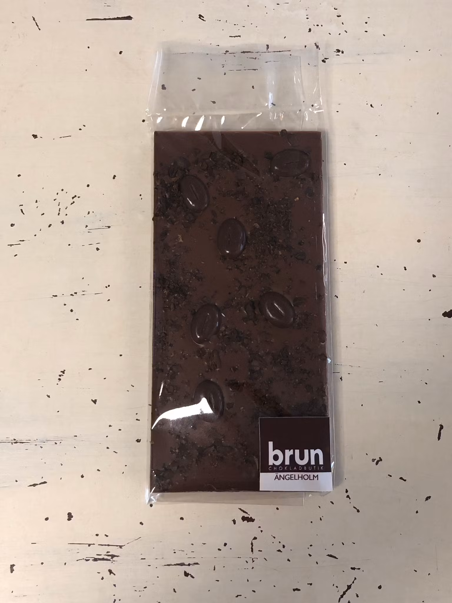 Vår egen: Mjölkchokladkaka med kaffe 36%