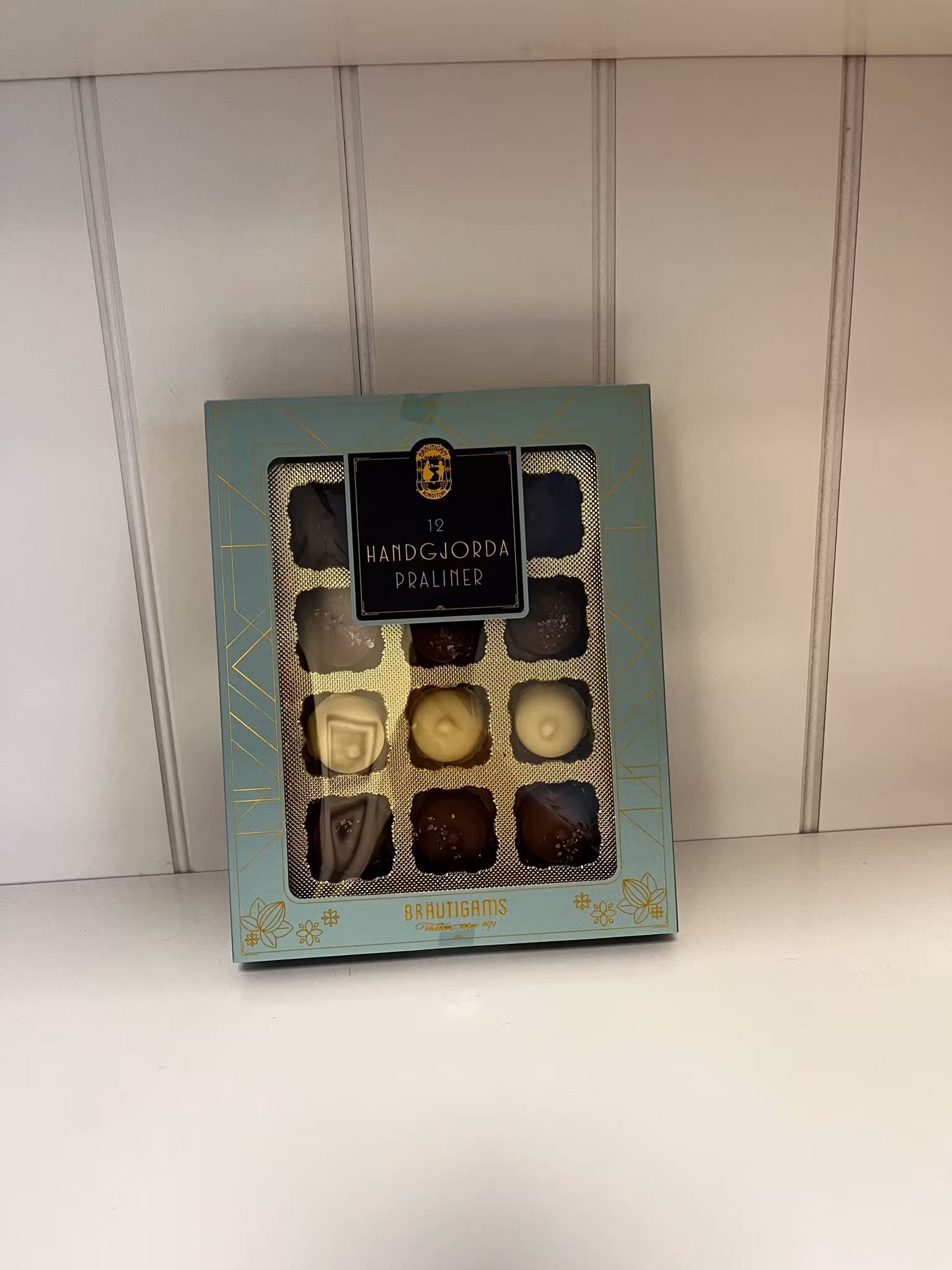 Bräutigams 12 handgjorda praliner