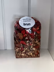 Kopia Egentillverkad chokladmüsli jordgubb & hallon