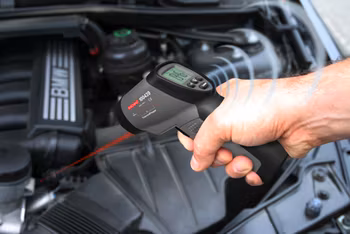 Infra-red thermometer with Laser and Sound