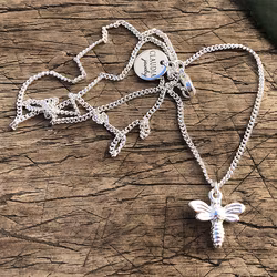 Halsband med bi, silver