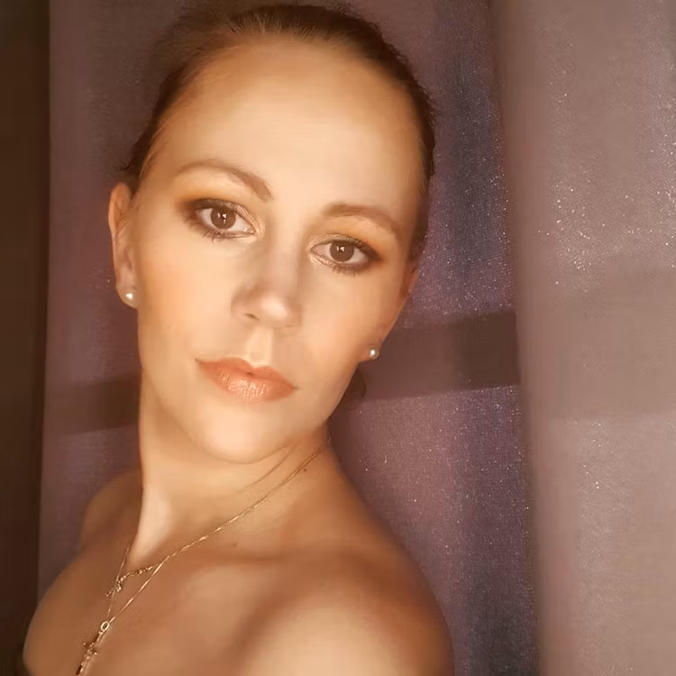 Perfect Matte Liquid Lipstick 01. Swedish Sin