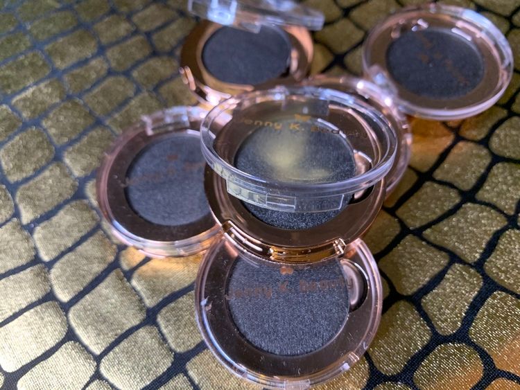 All Eyez On Me Eyeshadow  - Oh My Smokey Eye