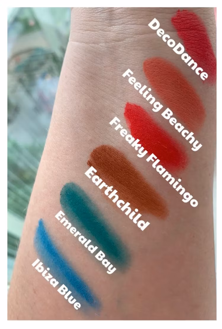 All Eyez On Me Eyeshadow - Ibiza Blue