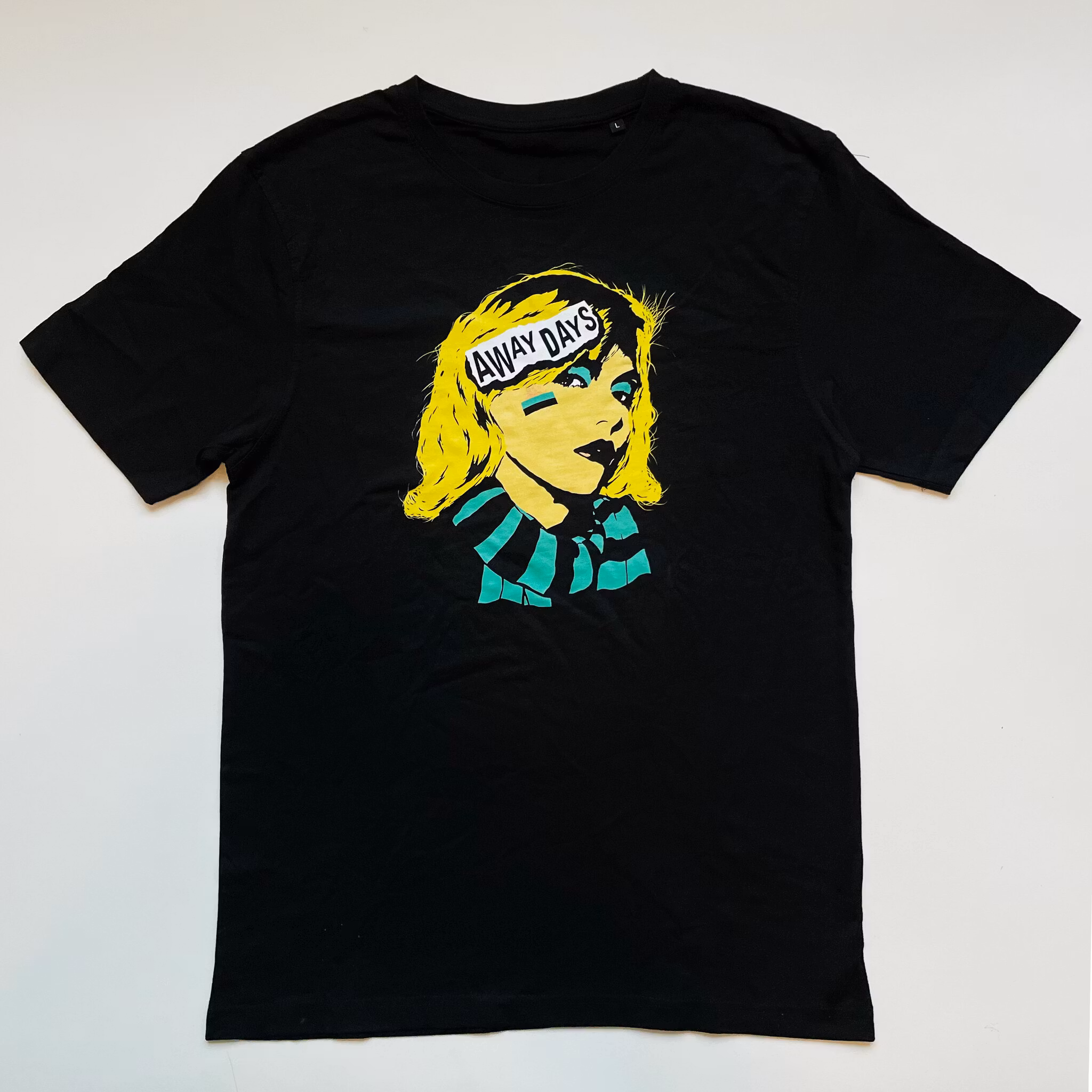 T-SHIRT: GORGEOUS GAIS GIRLS