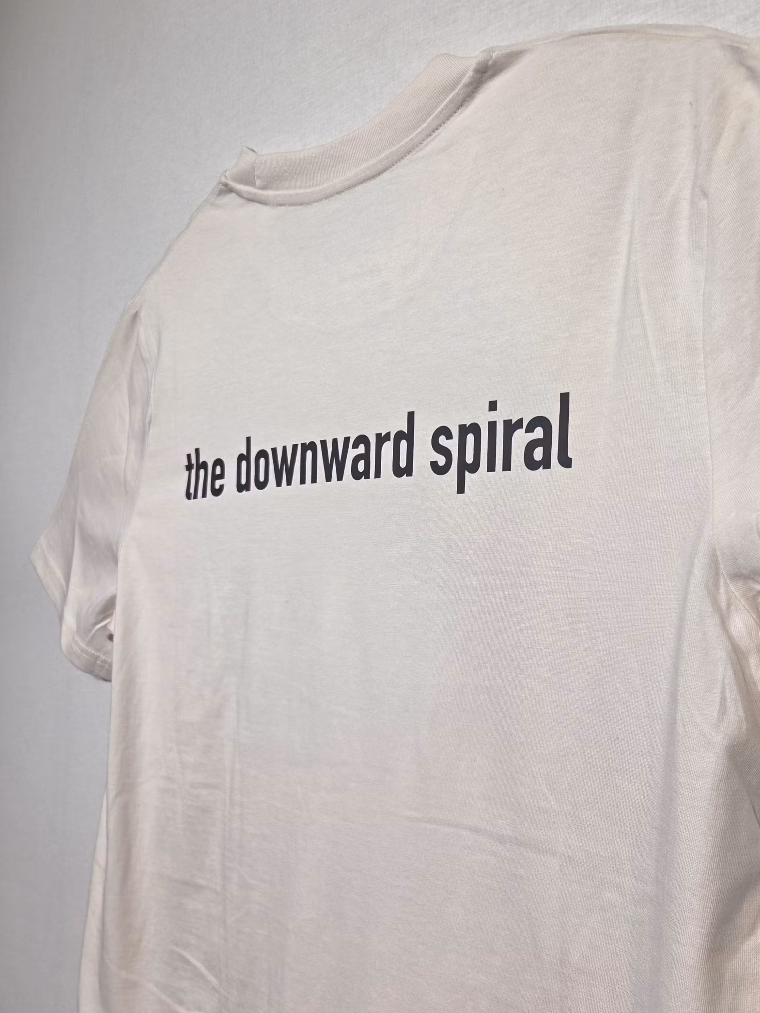 T-SHIRT: Self destruction