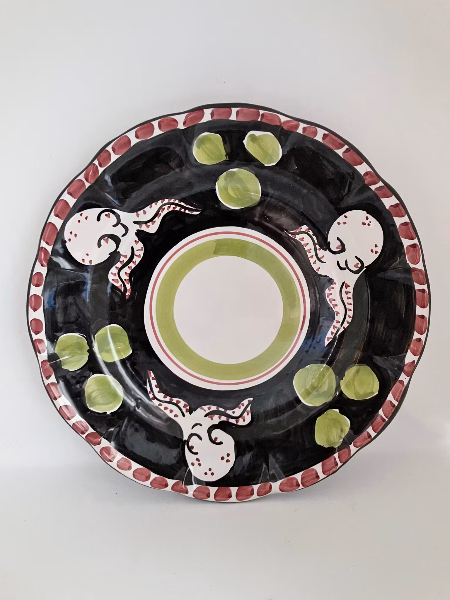 Amalfi assiett, svart med bläckfiskmönster, 20 cm