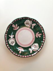Amalfi mattallrik, grön med fiskmönster, 26 cm