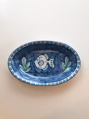 Amalfi uppläggningsfat, blå med fiskmönster, 26 cm