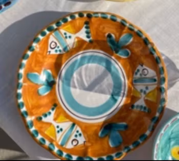 Amalfi assiett, orange med fiskmönster, 20 cm