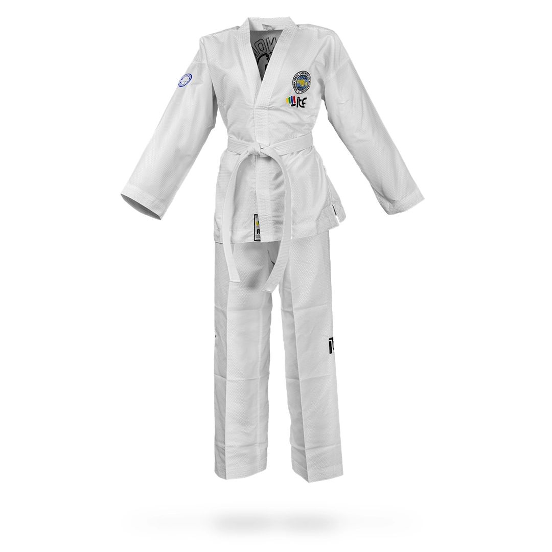 MIGHTY FIST: ITF TAEKWON-DO DRÄKT VIVD FÄRGBÄLTE
