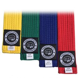 FÄRGBÄLTE: FÖR TKD 4 CM FLERA FÄRGER DIVERSE MÄRKEN