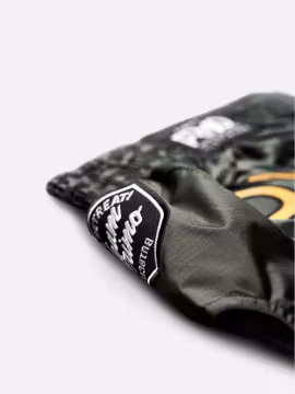 PRIMO: MUAY THAI SHORTS HOLOGRAM - GRÖN