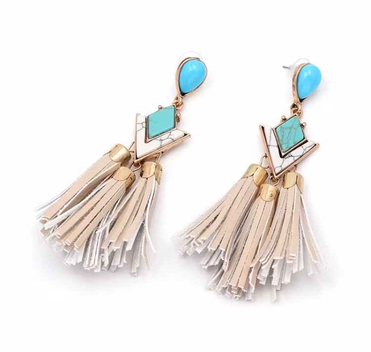 Judy Beige Earrings