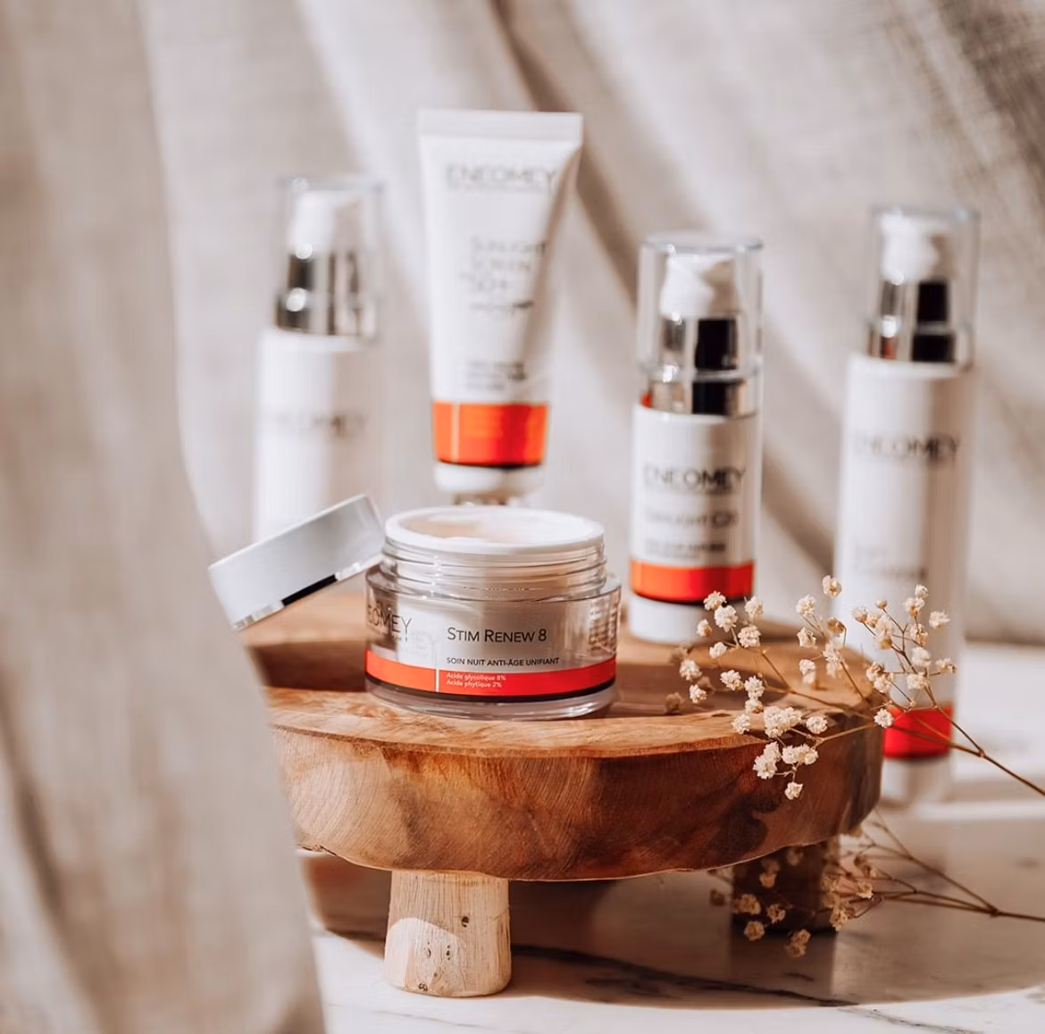 Eneomey - Created By Belle AB