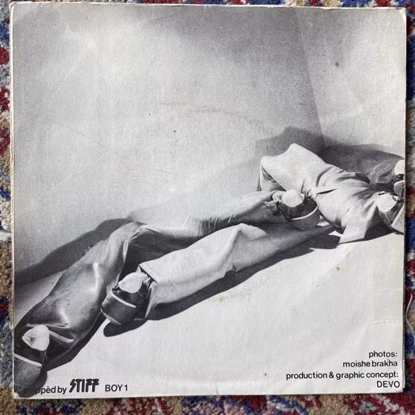 DEVO Satisfaction(I Can`t Get Me No) (Stiff - Scandinavia original) (VG) 7"