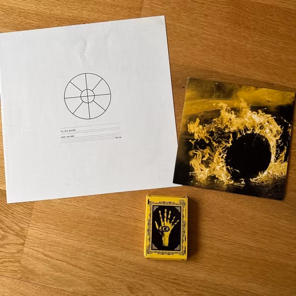 DEAD WEATHER, the Dodge And Burn (Yellow vinyl) (Third Man - USA original) (NM) LP+7"