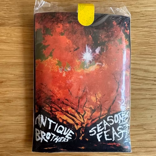 ANTIQUE BROTHERS Season's Feast (Not Not Fun - USA original) (SS) TAPE