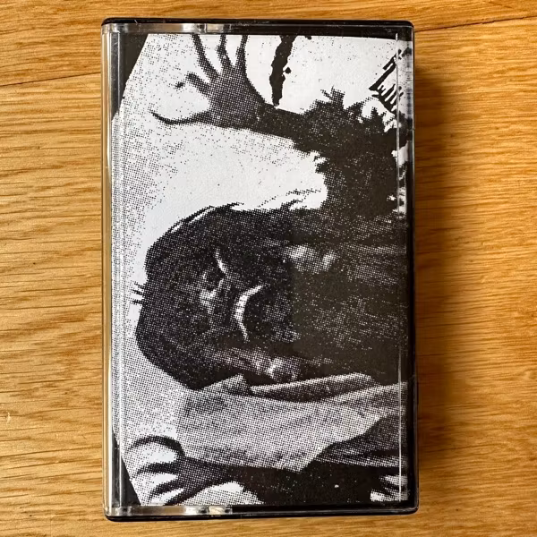 HÄNDER SOM VÅRDAR Bakåtböjning (Järtecknet - Sweden original) (NM) TAPE