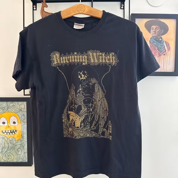 BURNING WITCH Born Dead (M) (USED) T-SHIRT
