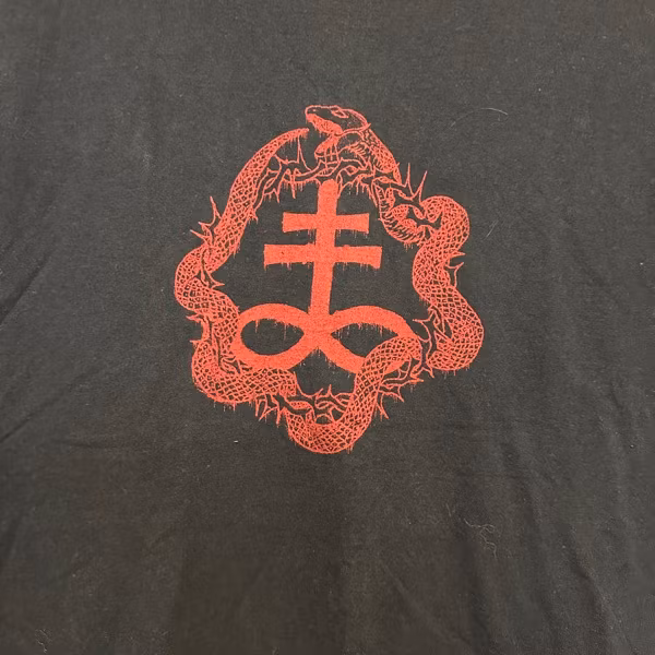 ONE TAIL, ONE HEAD Logo (L) (USED) T-SHIRT