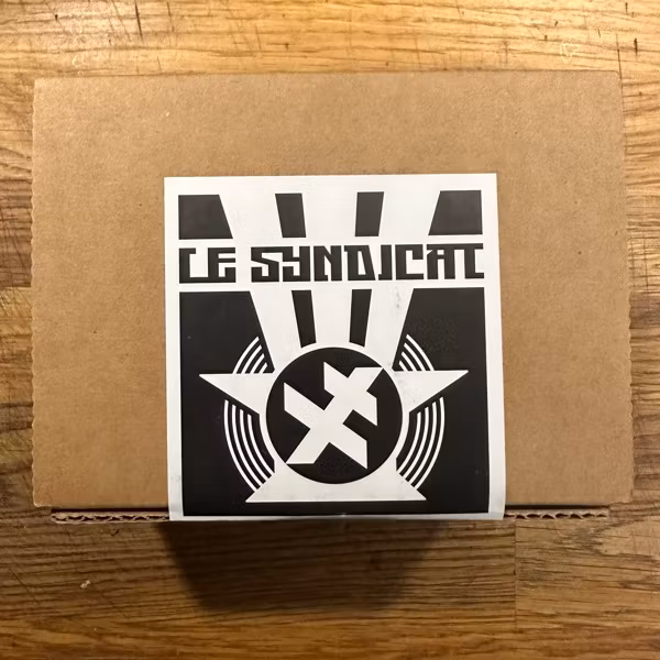 LE SYNDICAT 30 Years Of Excess (Influencing Machine - USA original) (SS) 6xTAPE BOX