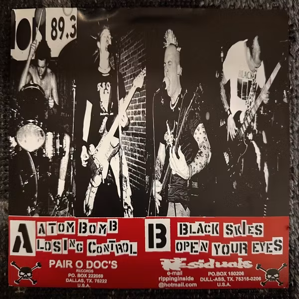 RESIDUALS, the Atom Bomb (Burgundy vinyl) (Pair-O-Docs - USA original) (VG+/EX) 7"