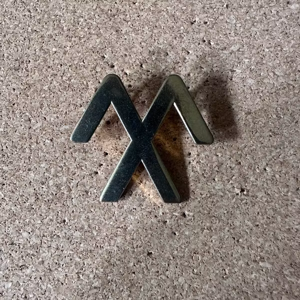 UNCLE ACID & THE DEADBEATS Logo (NM) METAL PIN