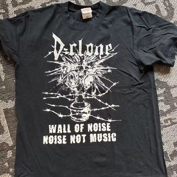 D-CLONE Wall of Noise (S) (USED) T-SHIRT