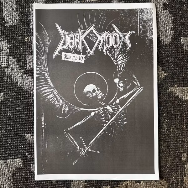 DARK MOON #10 (EX) FANZINE