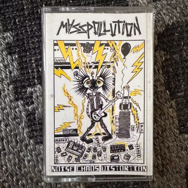 MASSPOLLUTION Noise Chaos Distortion (Vomit Taping – Belarus original) (NM) TAPE