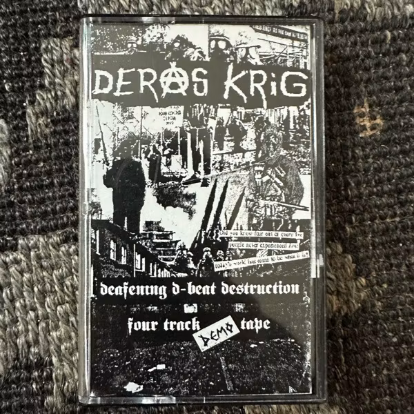 DERAS KRIG Deafening D-Beat Destruction Four Track Tour Tape (ShitHammer – USA original) (NM) TAPE