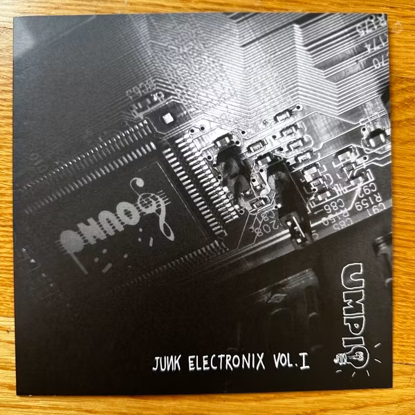 UMPIO Junk Electronix Vol.I (Nekorekords – Finland original) (NM) CD