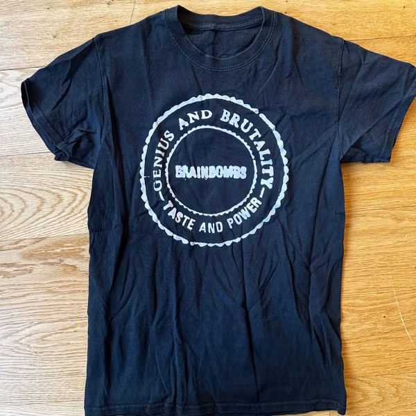 BRAINBOMBS Genius and Brutality (S) T-SHIRT