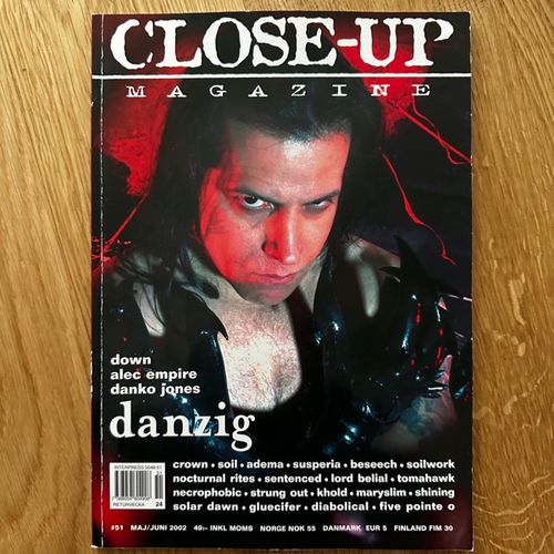 CLOSE-UP MAGAZINE #51 2002 (VG+) MAGAZINE