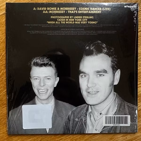 DAVID BOWIE & MORRISSEY Cosmic Dancer (Live) / That's Entertainment (Parlophone - Europe original) (NM) 7"