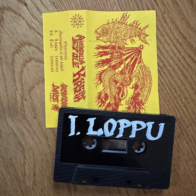 OKSENNUS Auringolla ei ole Käsiä (Sacrificial Dance – Finland original) (NM) TAPE