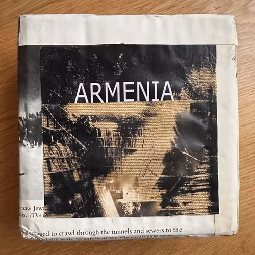 ARMENIA Evolution #1 (Bizarre Audio Arts - Ecuador original) (VG+/NM) 10xCDR BOX