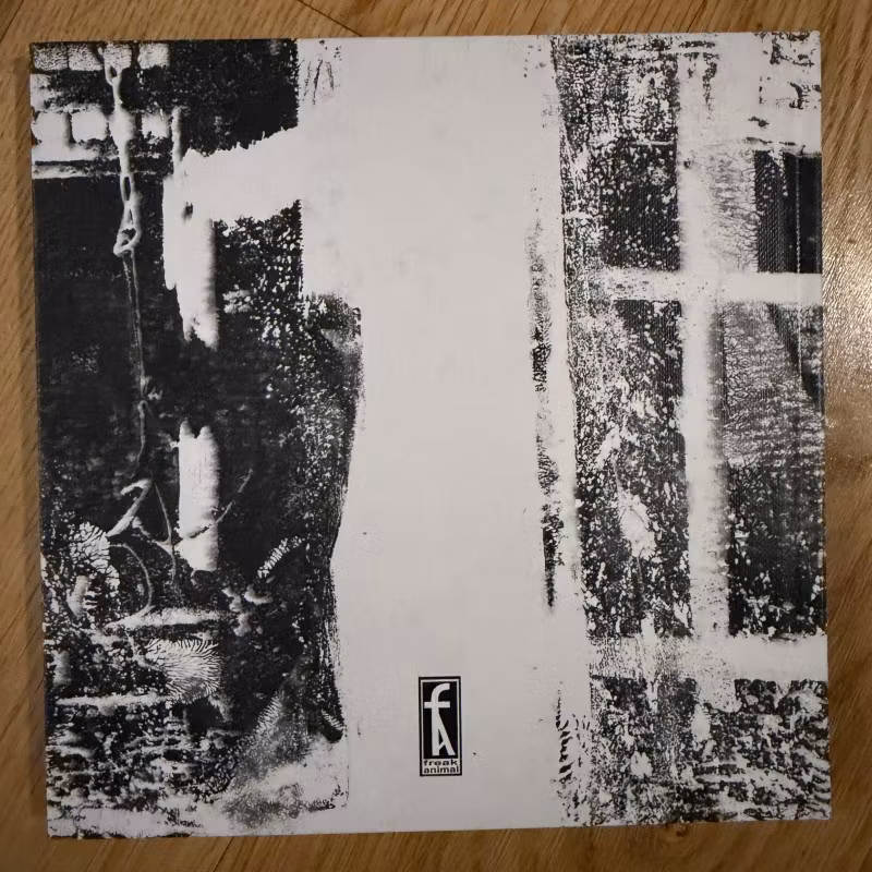 GRUNT Kiveen Ikuistettu (Freak Animal - Finland original) (NM) CD+BOOK